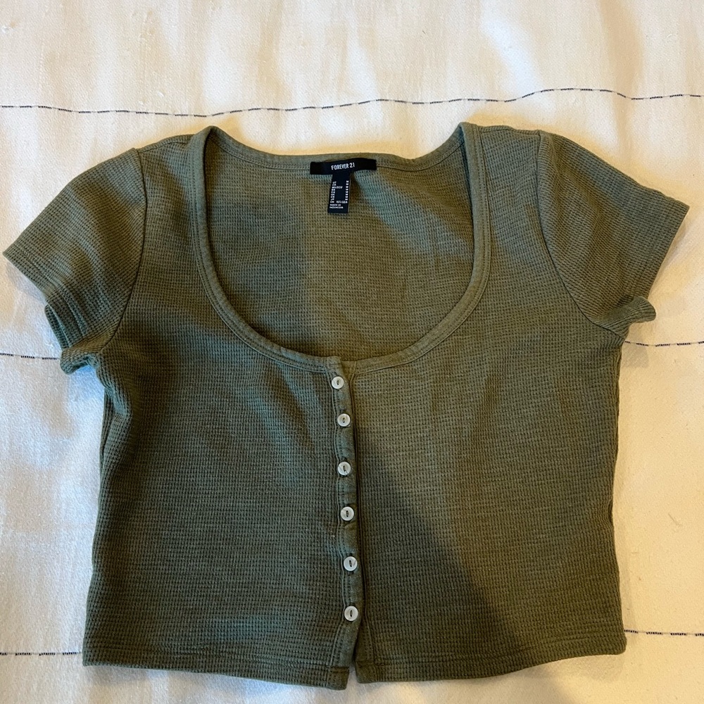 Cute crop top